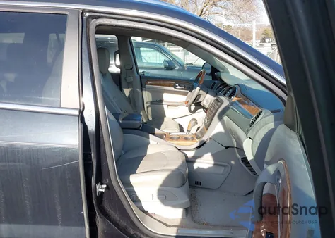 2011 Buick Enclave 1Xl z USA, uszkodzony, nr VIN 5GAKVBED2BJ398196